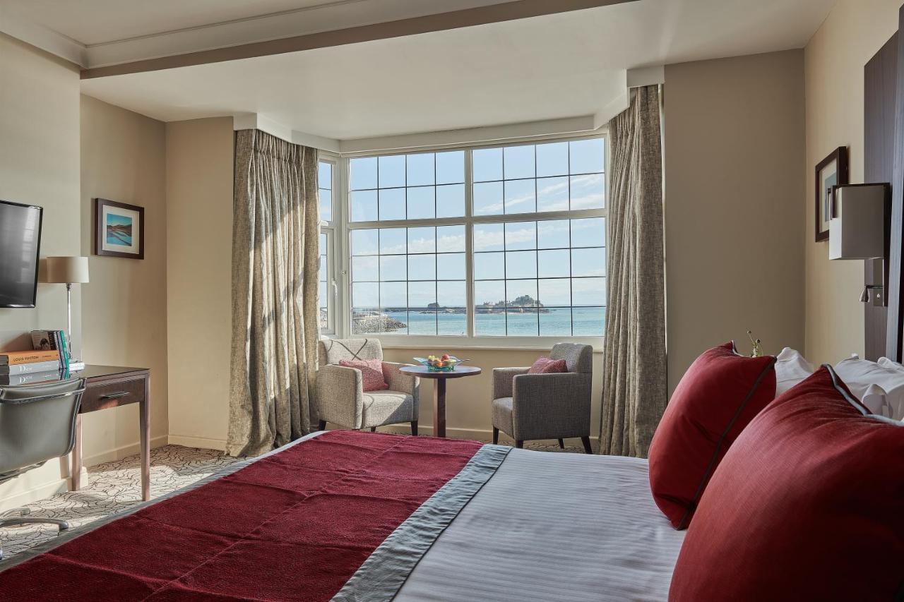 Grand Jersey Hotel And Spa Saint Helier Bagian luar foto A room at the hotel