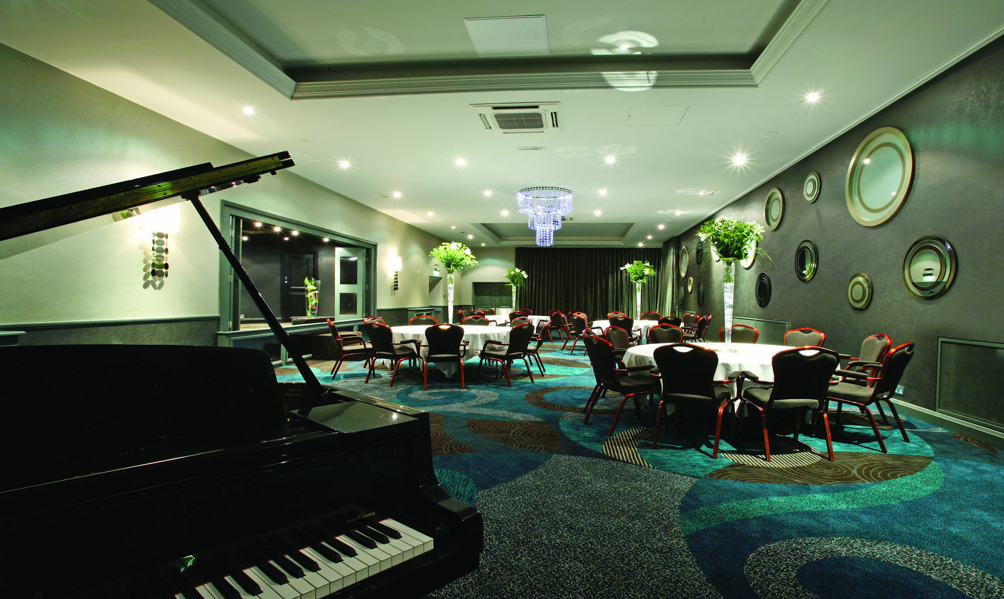 Grand Jersey Hotel And Spa Saint Helier Bagian luar foto The ballroom at the Protea Hotel, Centurion